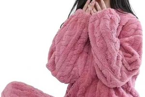 Women’s Winter Warm Fleece Pajama Set – Long Sleeve Soft Furry Loungewear Homewear Set